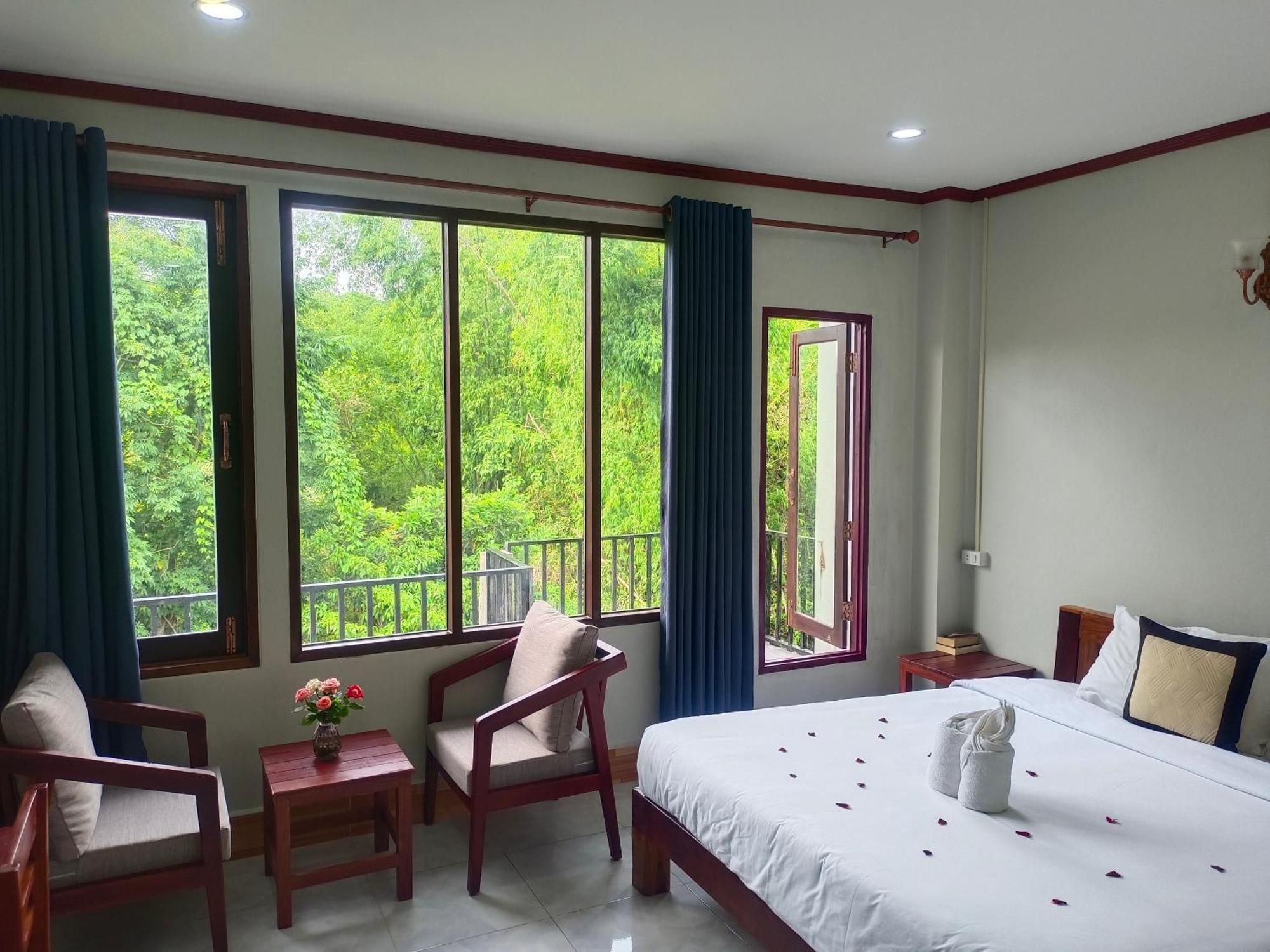 Dok Champa Resort Vang Vieng Bagian luar foto