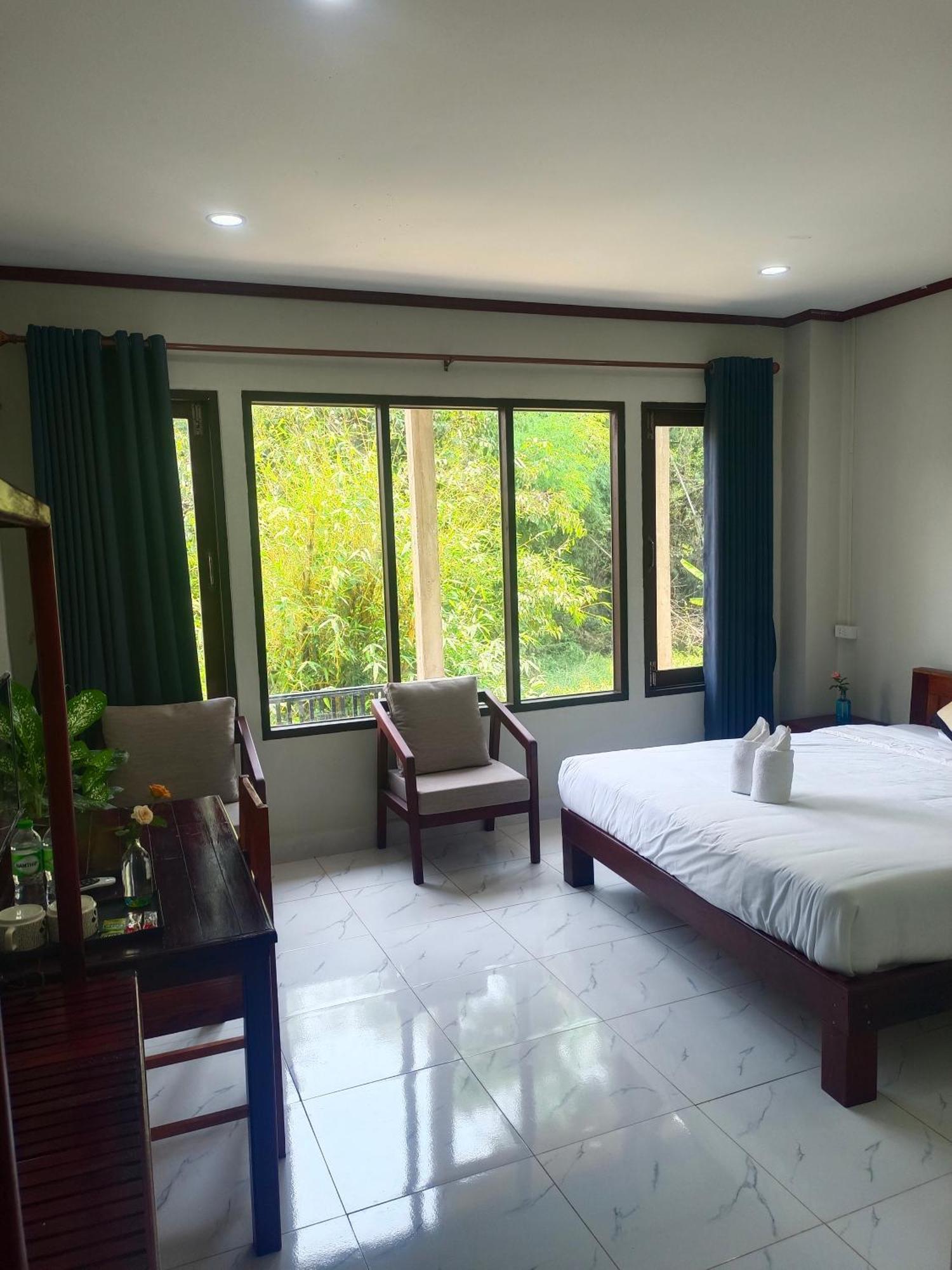 Dok Champa Resort Vang Vieng Bagian luar foto